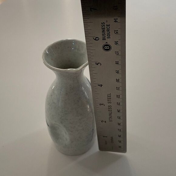 5" Contemporary Japanese Porcelain‎ Sake Bottle/ No Markers Mark - Picture 4 of 5